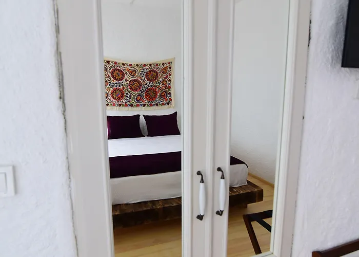 Kozanogluhan Boutique 2*